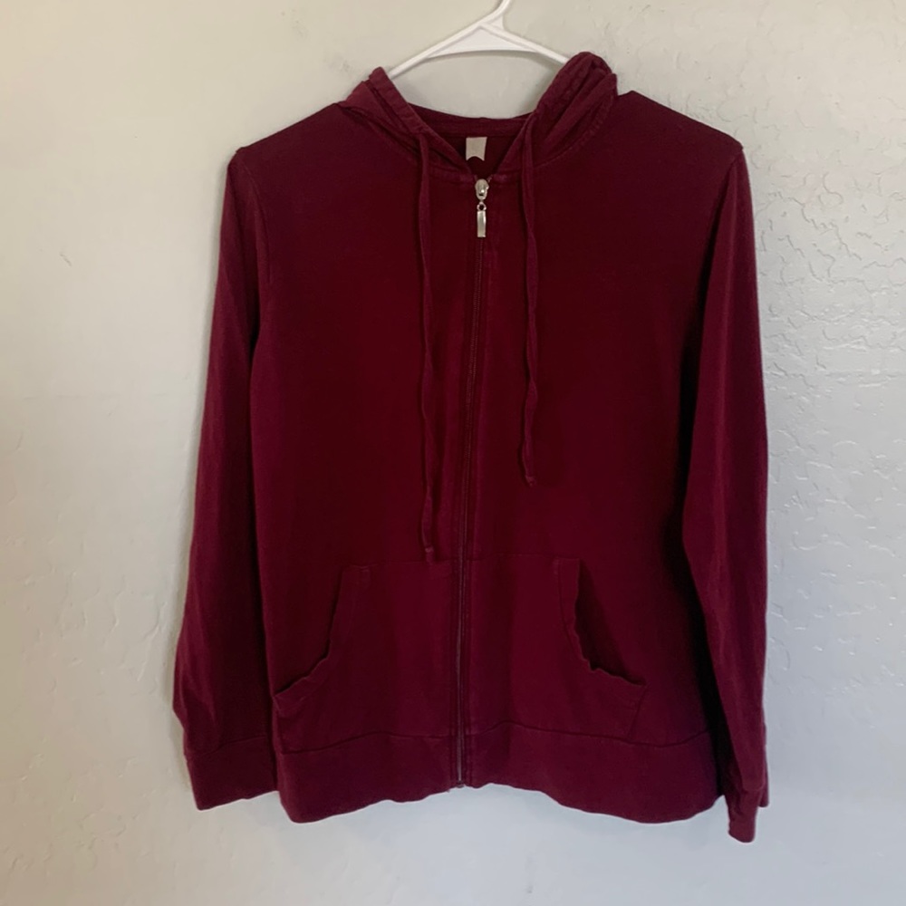 Maroon Long Sleeve Sweatshirt Size Medium